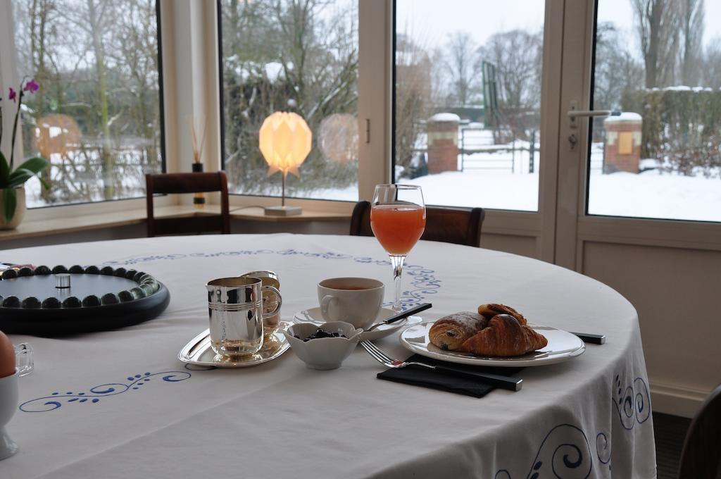 B&B Het Tijdloze Uur เกนต์ ภายนอก รูปภาพ
