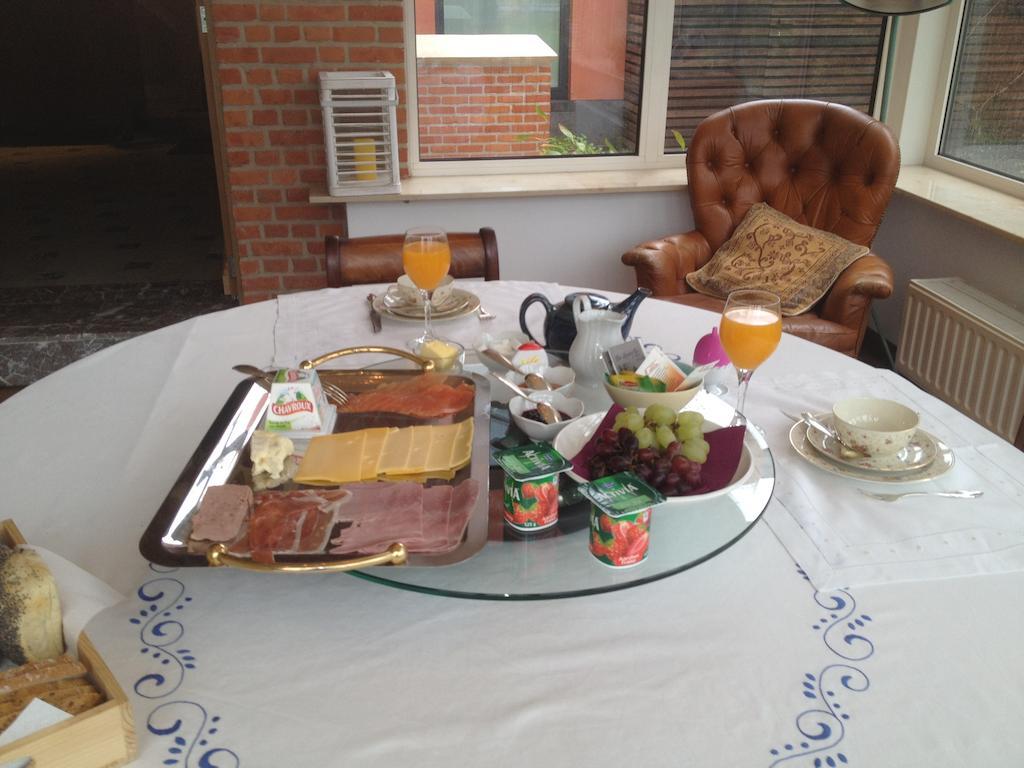 B&B Het Tijdloze Uur เกนต์ ภายนอก รูปภาพ